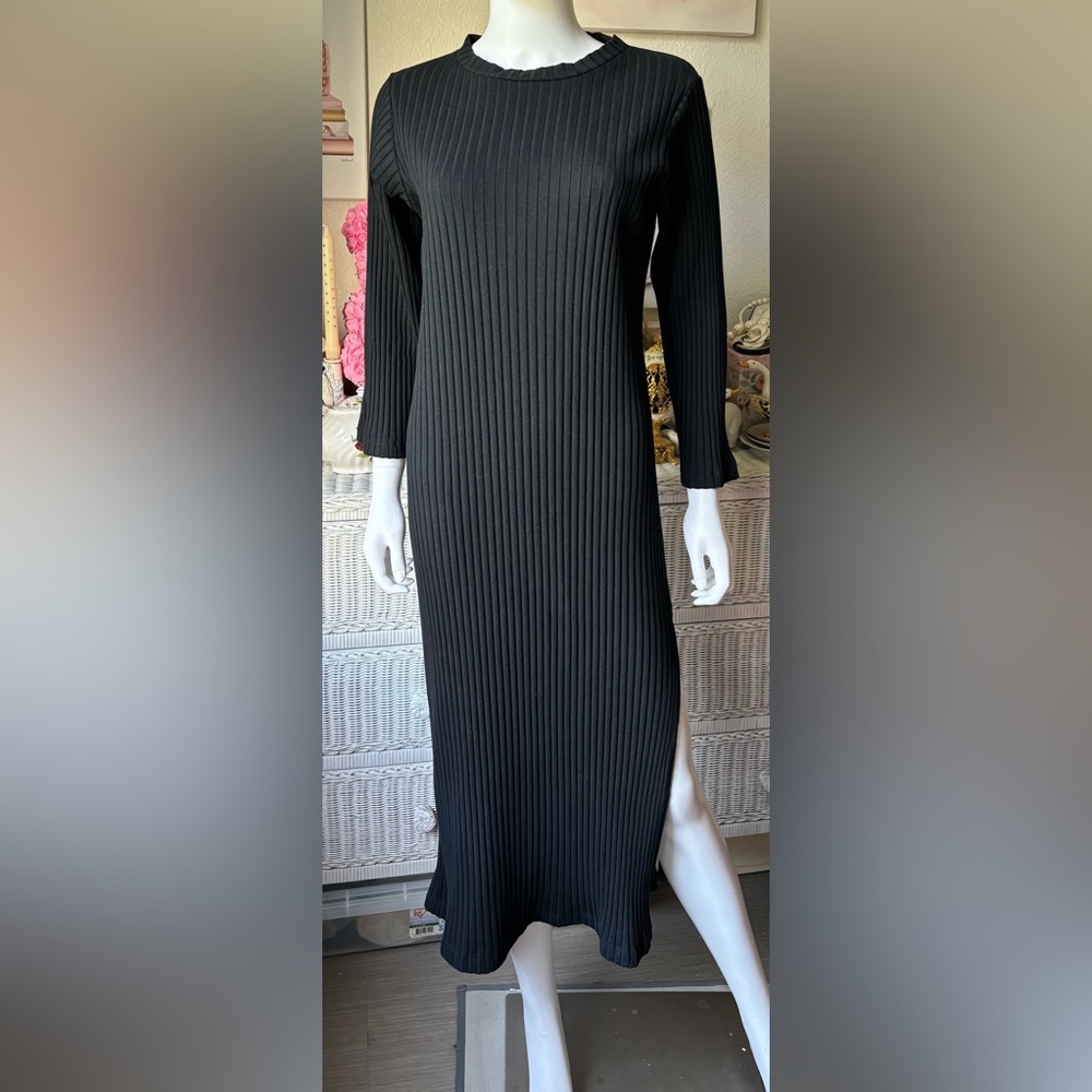 Rosae Paris Le Vivienne Black Midi Dress Leg Slit Ribbed Knit EU size 38 = US 6